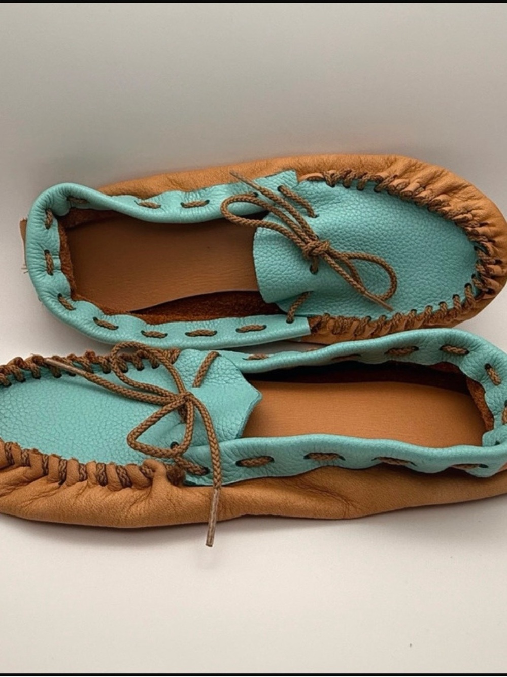 Handmade Leather Moccasins - Turquoise & Tan Soft Sole Slipper - Size 7